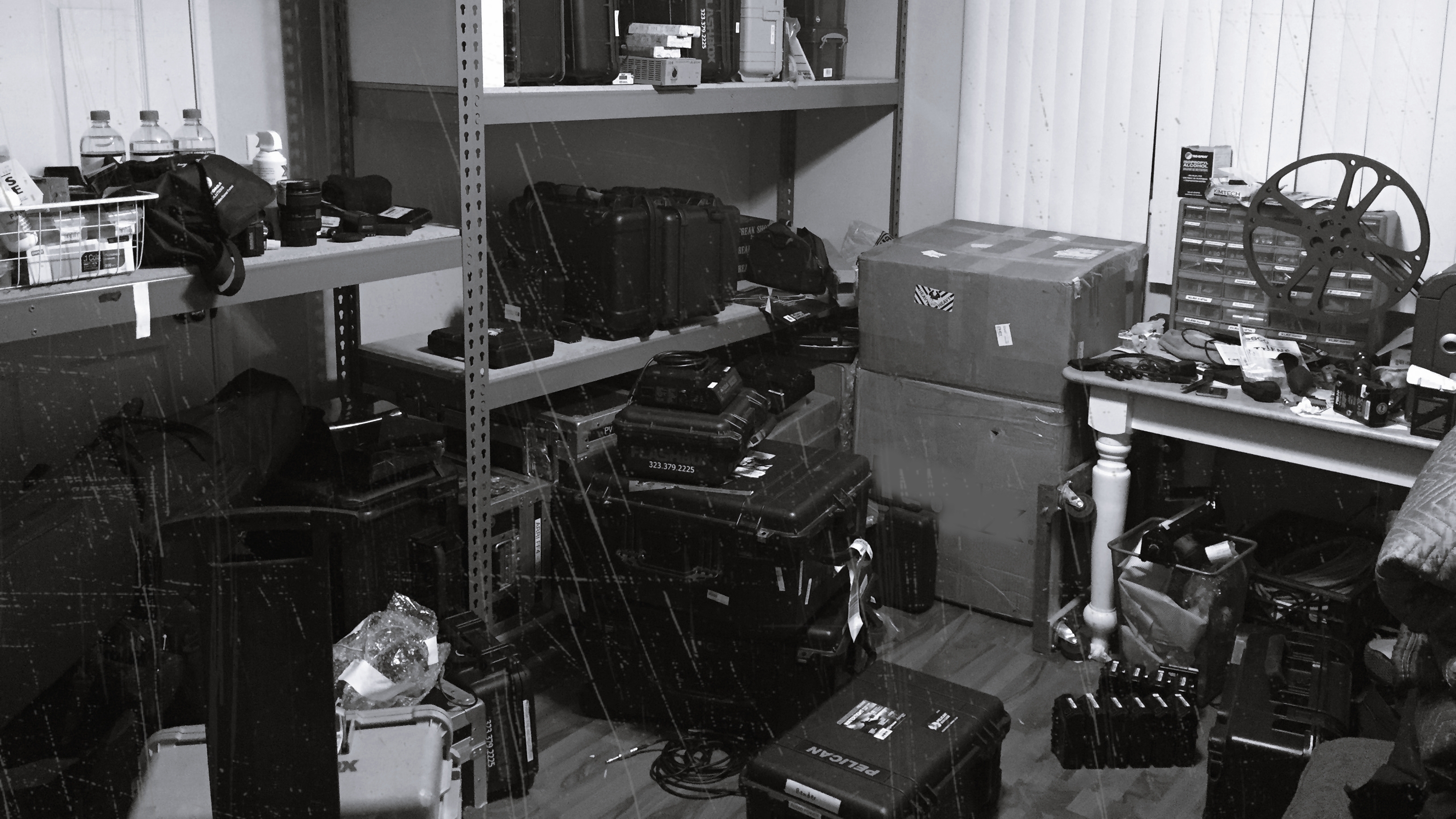 Flashbox moves into garage.